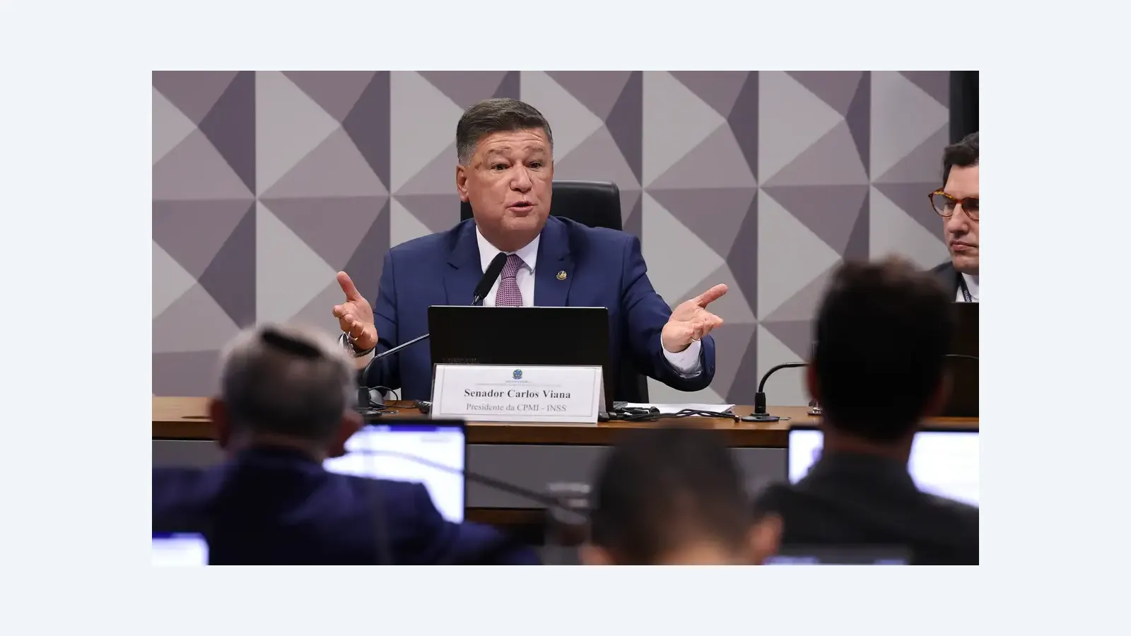 CPMI do INSS adia depoimentos após ausências de convocados