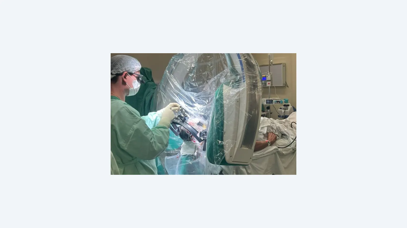 Três Lagoas realiza 1ª cirurgia cerebral para Parkinson pelo SUS