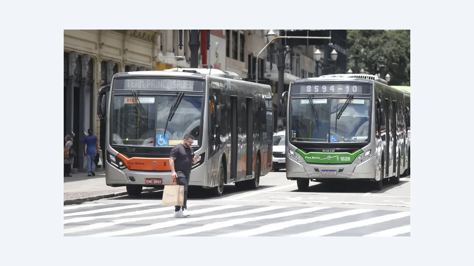 Inflação oficial sobe para 0,88% em março, revela IBGE
