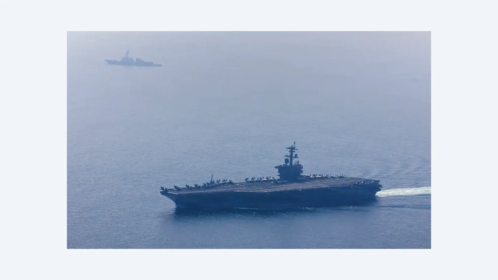 EUA negam impacto de mísseis iranianos no porta-aviões Abraham Lincoln