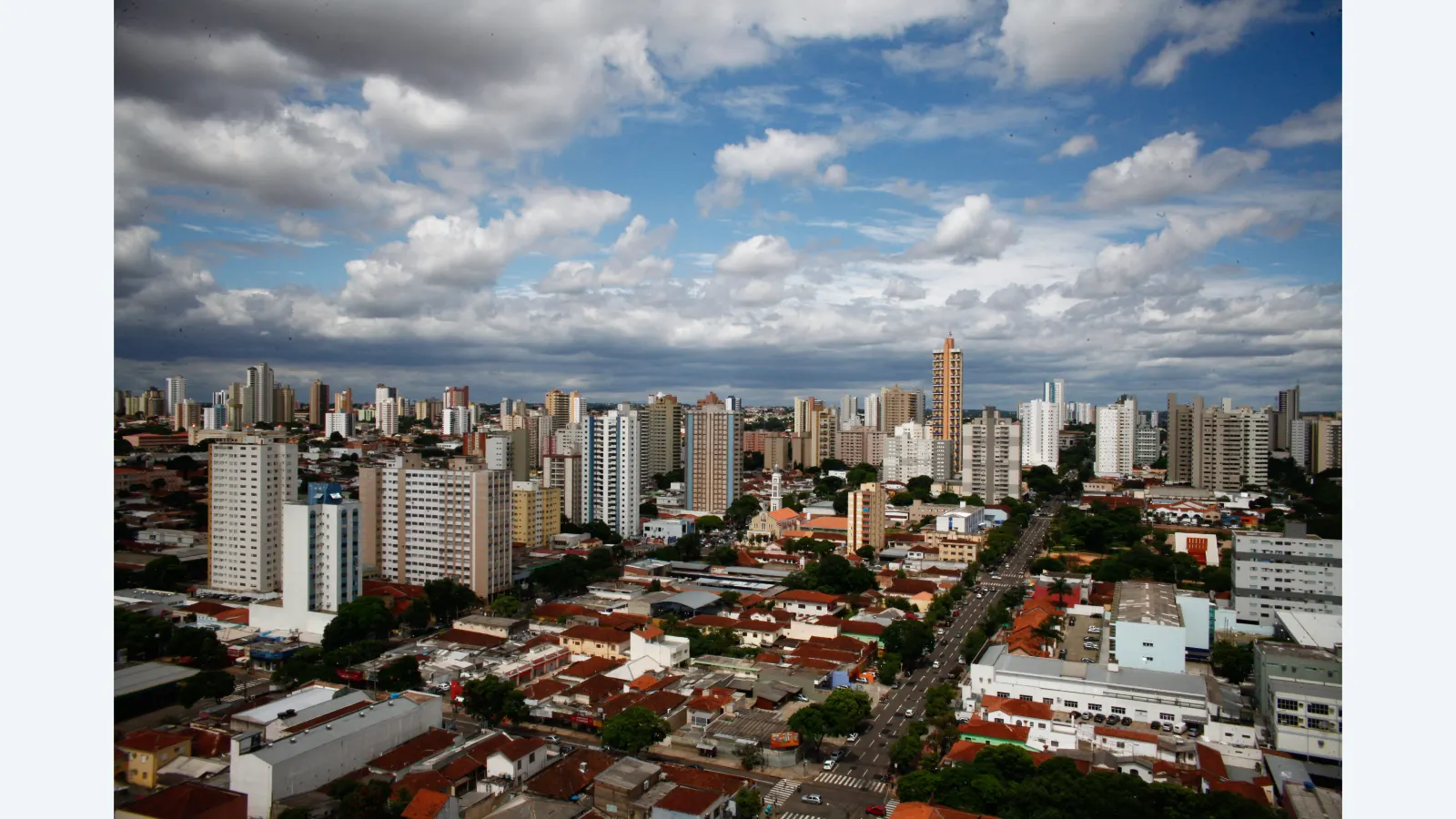 Defesa Civil de Campo Grande emite alerta amarelo para chuvas e ventos fortes