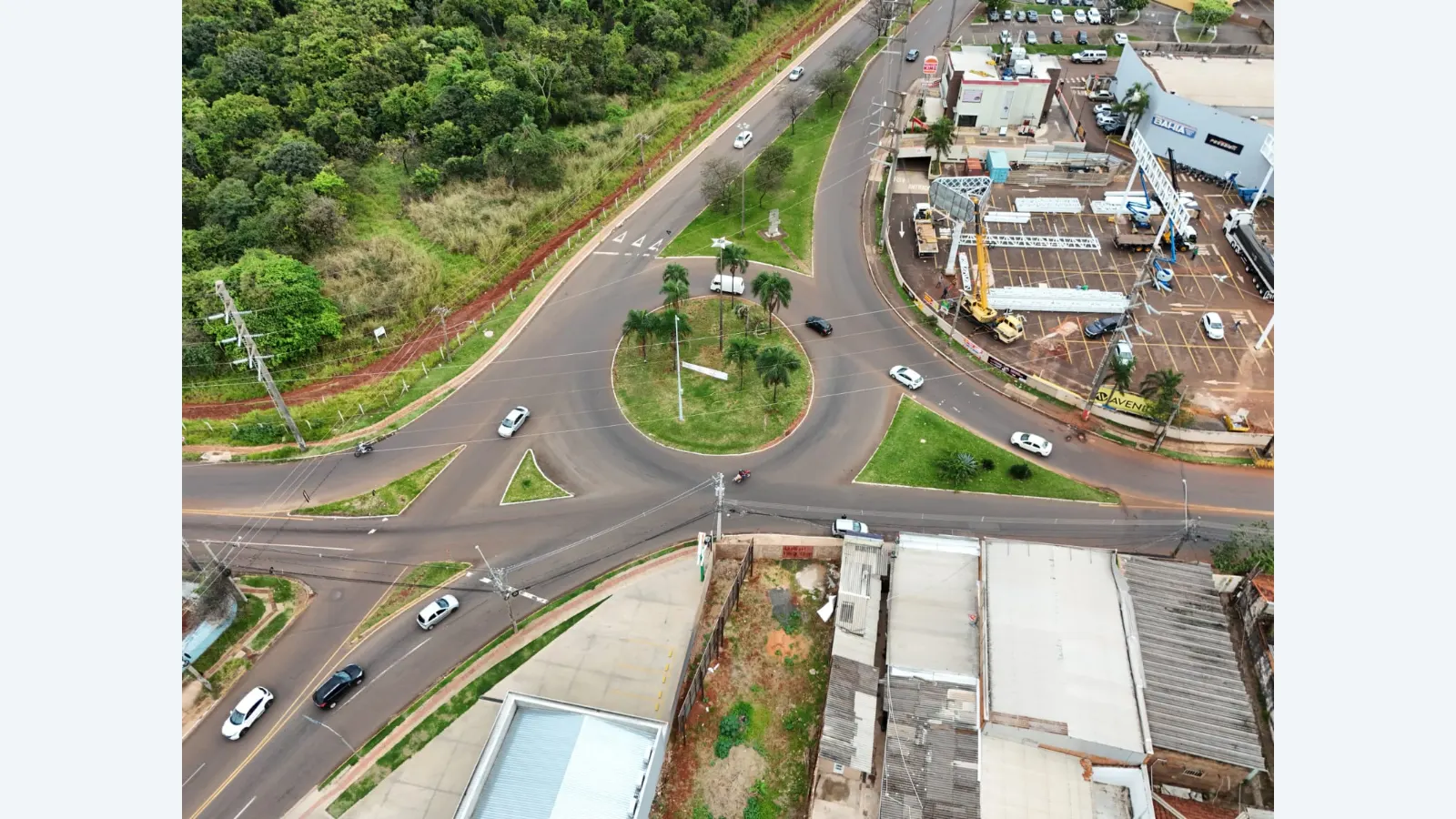Prefeitura e Governo assinam ordem de serviço para reordenamento viário em Campo Grande