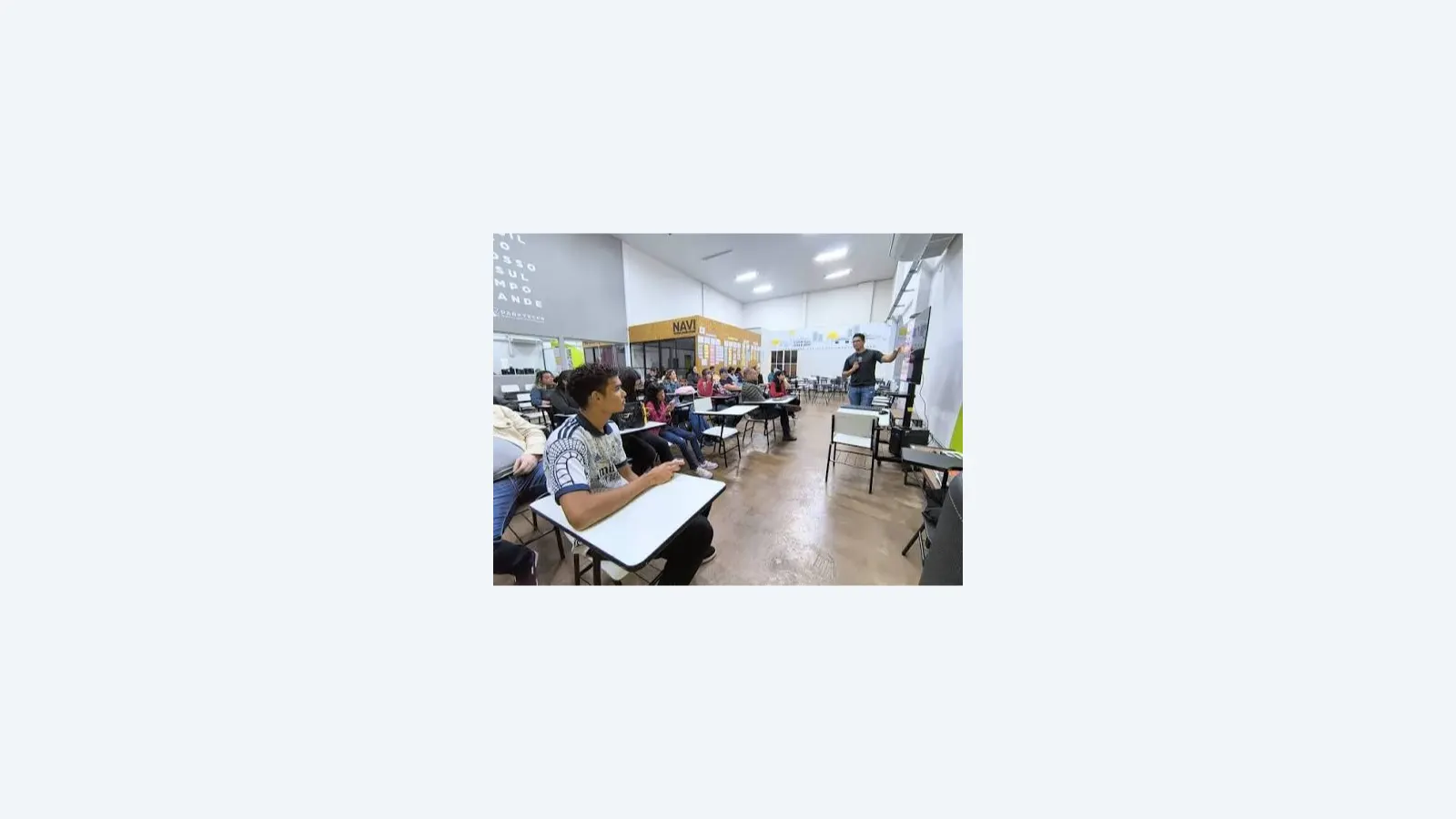 Sejuv Oferece Curso de Marketing Digital com Foco em Inteligência Artificial