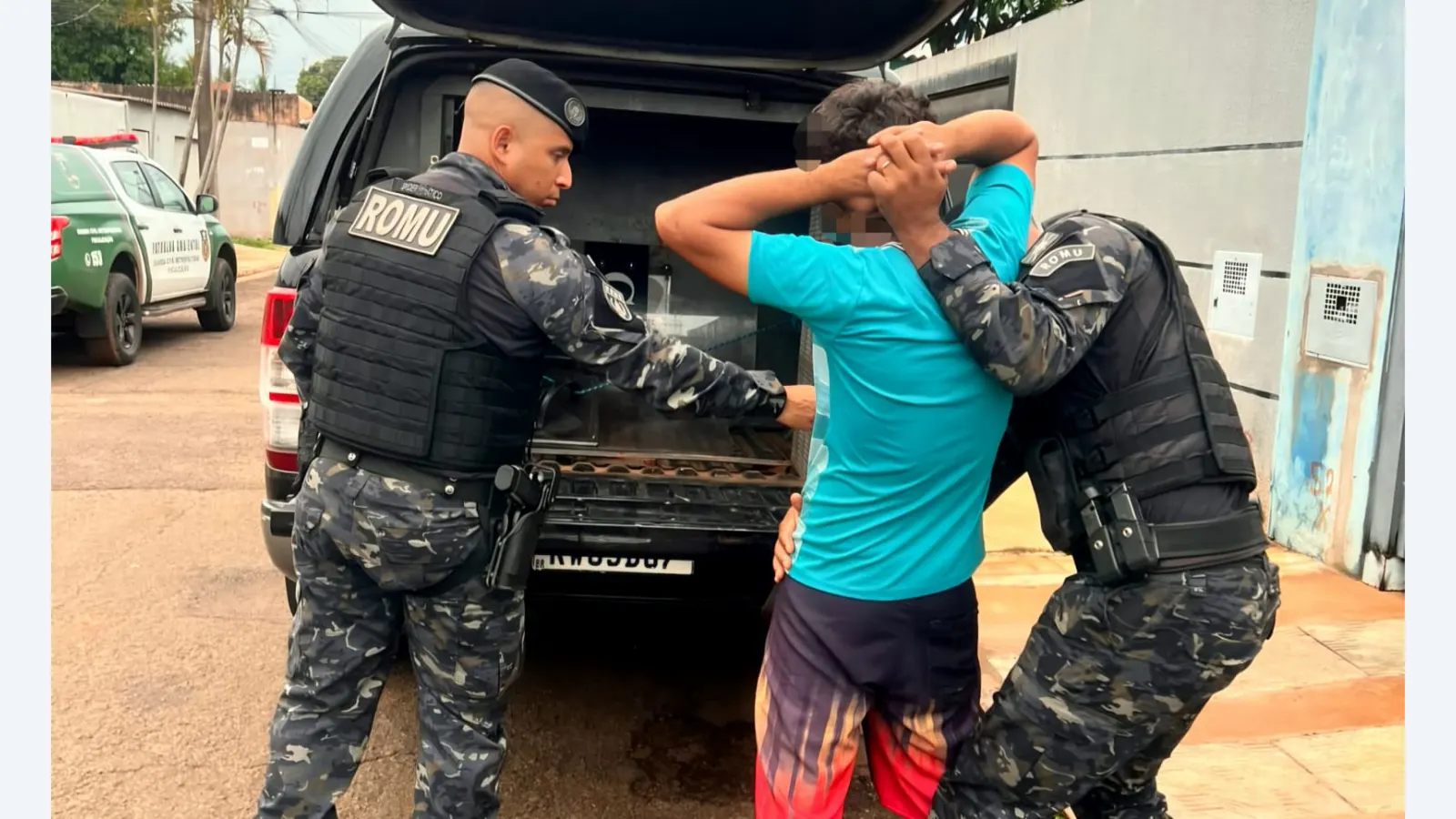 GCM apreende peças de semáforos e fecha ferro-velho clandestino em MS