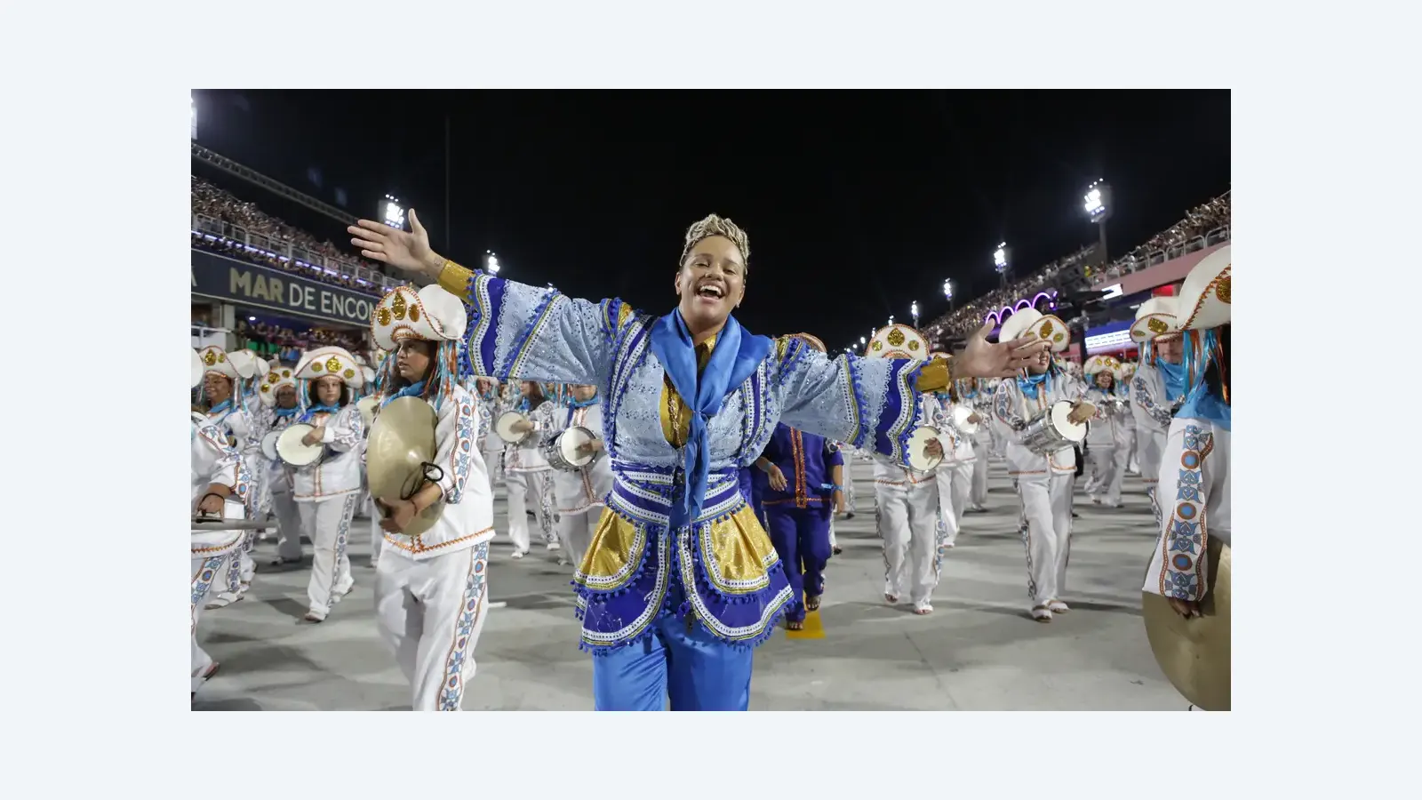 Laísa Lima, primeira mulher mestra de bateria na Sapucaí, faz história
