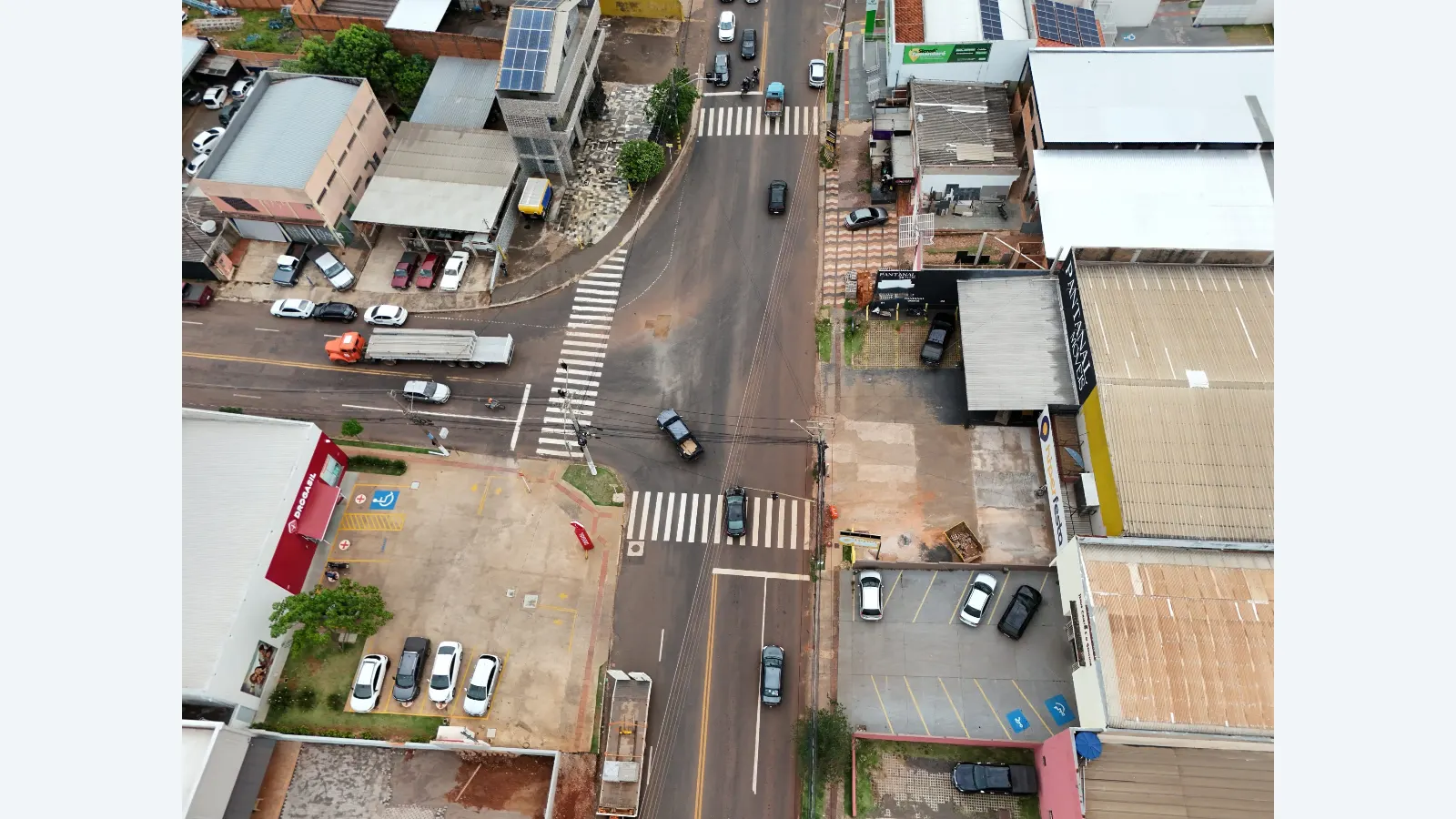 Obras noturnas fecham cruzamento na Região do Segredo nesta quarta e quinta