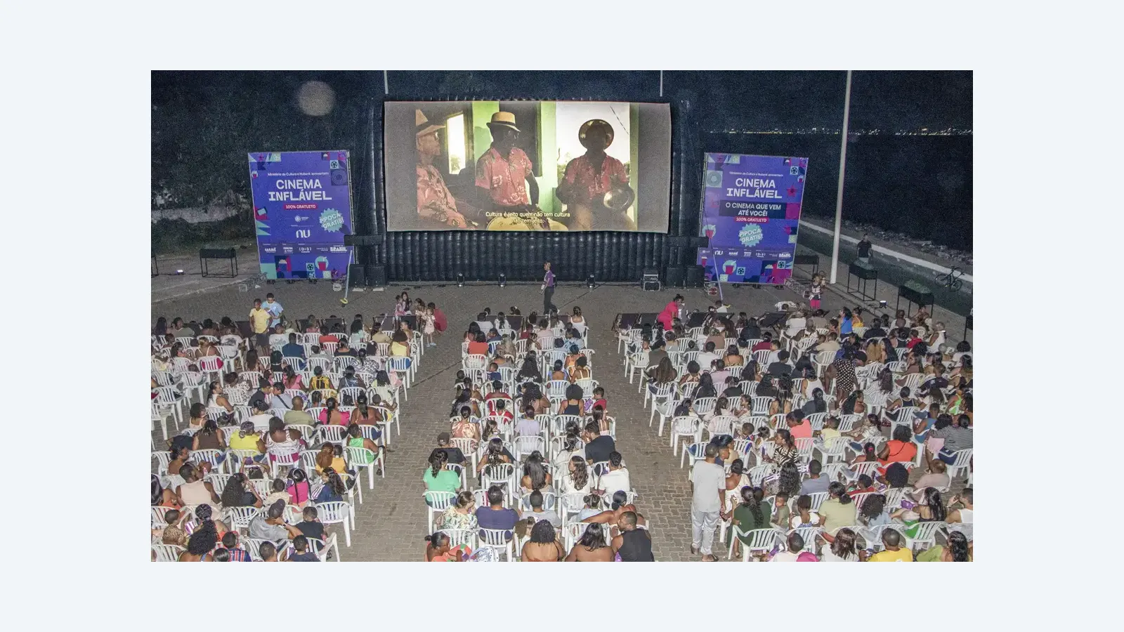 Cinema Inflável leva cultura e cinema gratuito a Tanguá, RJ