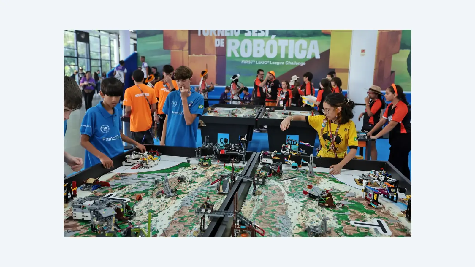 Festival SESI de Educação reúne jovens em campeonato nacional de robótica