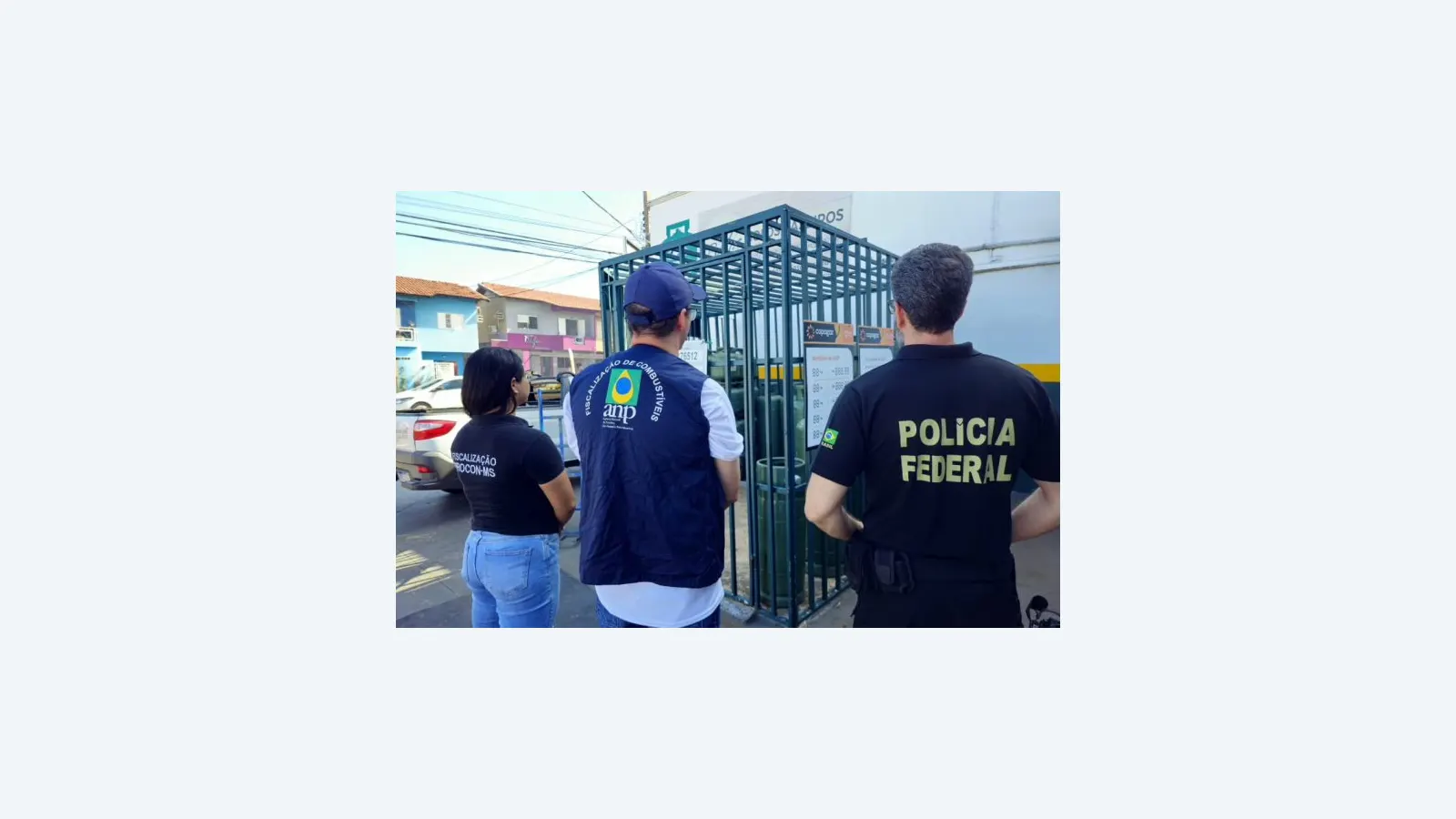 Procon-MS, ANP e PF fiscalizam revenda irregular de gás em Campo Grande