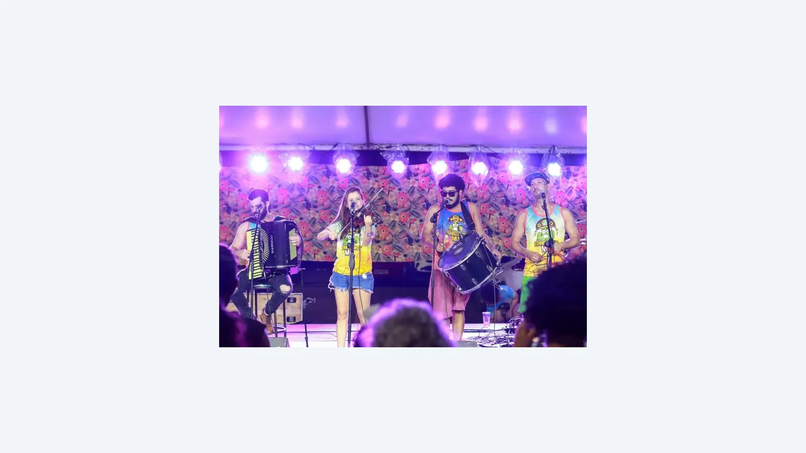 Fim de semana em MS tem show gratuito e despedida do Carnaval