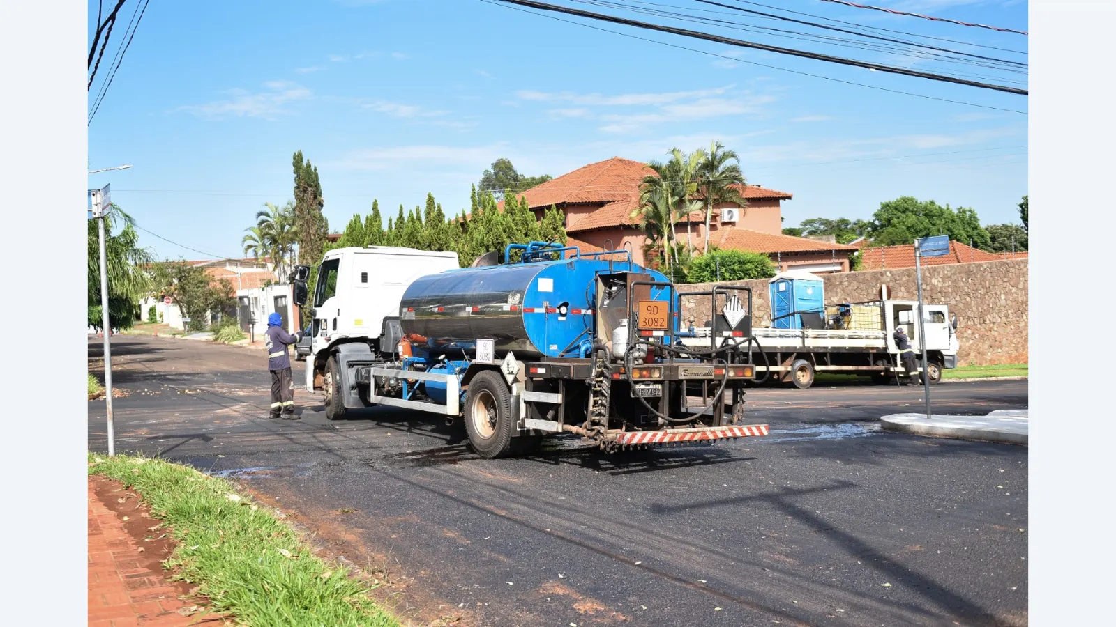 Campo Grande investe R$ 5,2 milhões em asfalto e trator rural