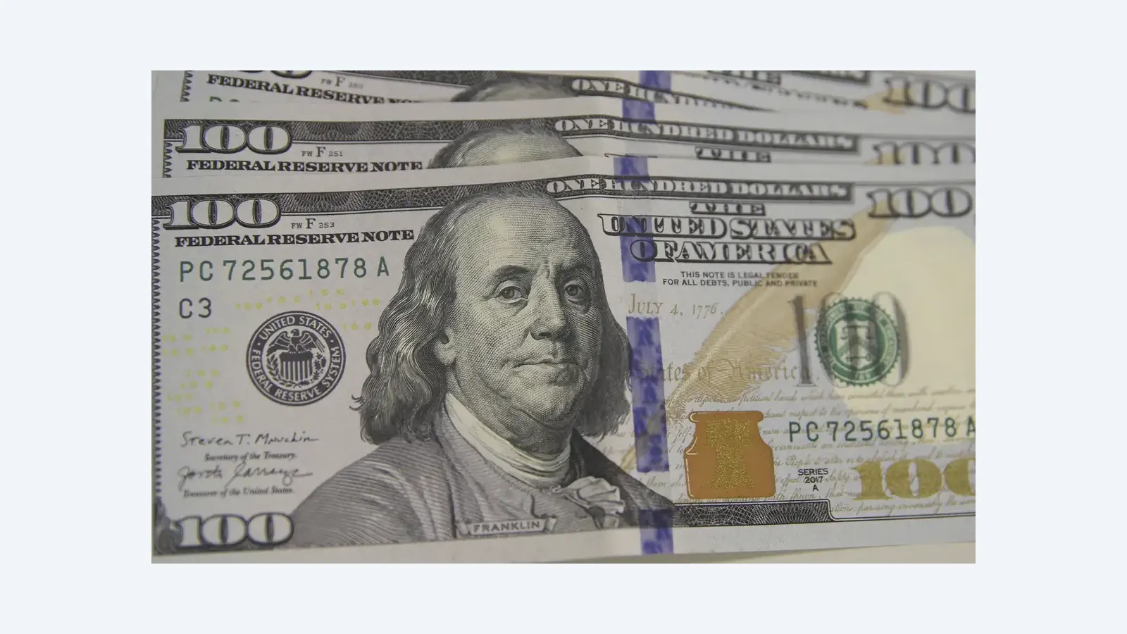 Dólar sobe e bolsa reage com alta das petroleiras após conflito no Oriente Médio