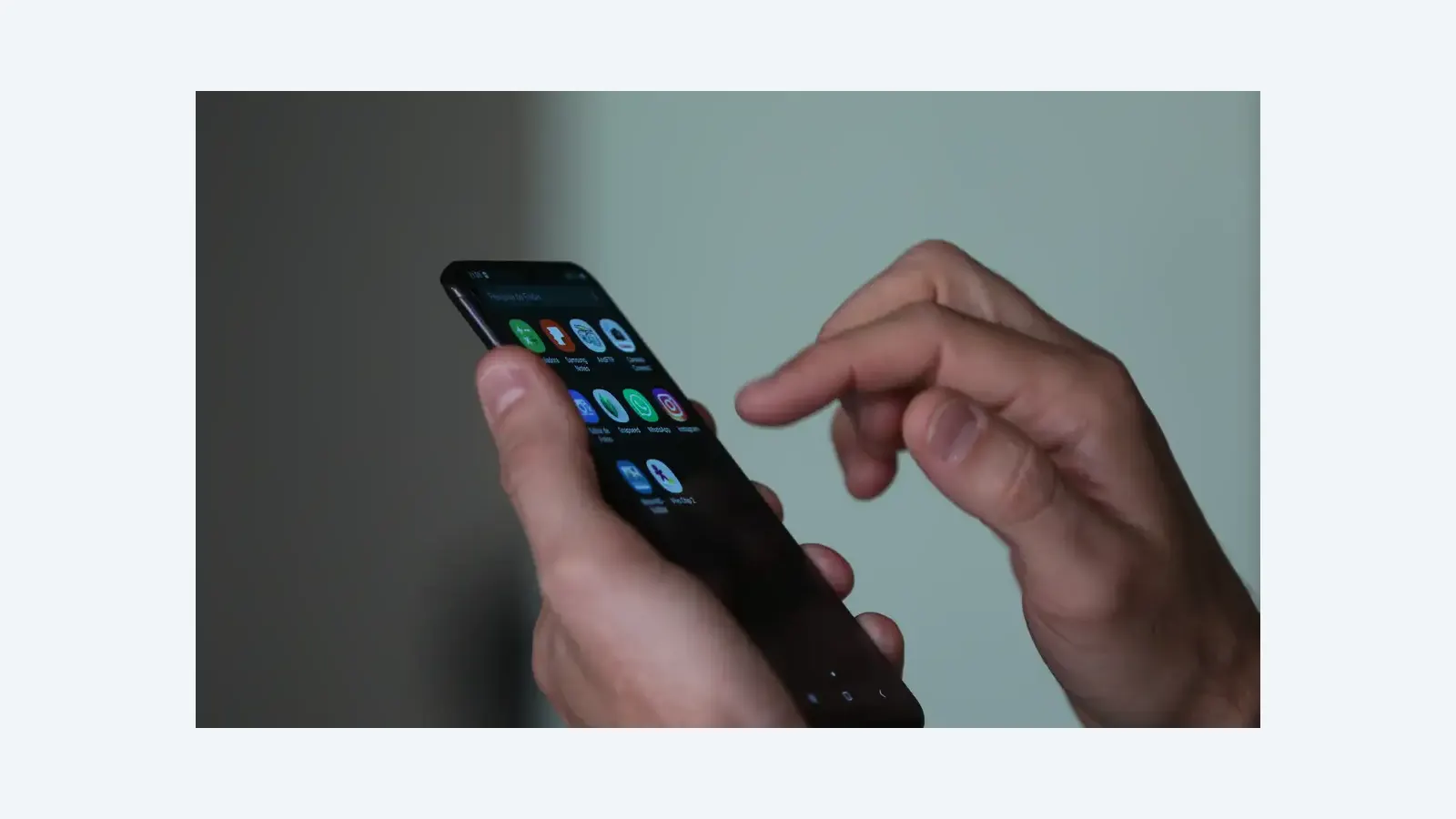 INSS alerta sobre golpe com app falso que rouba dados bancários