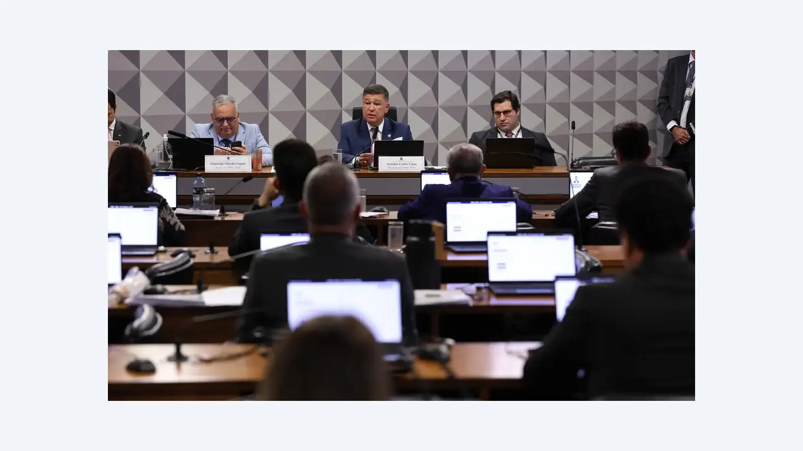 PF confirma reinserção de dados de Vorcaro na CPMI do INSS