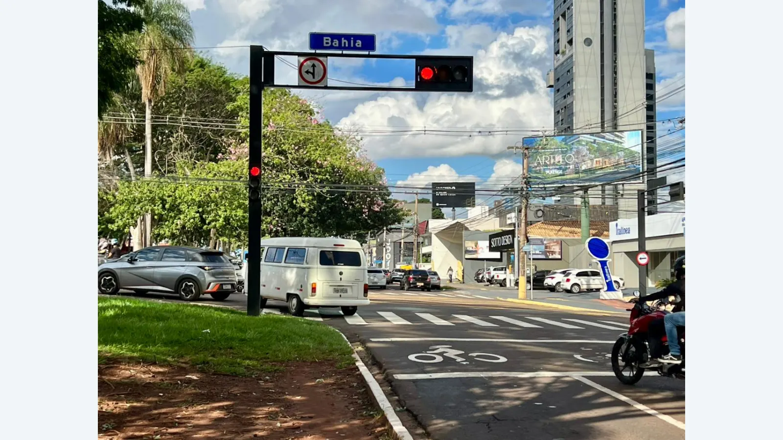 Reordenamento viário na Afonso Pena promove fluidez e reduz congestionamentos