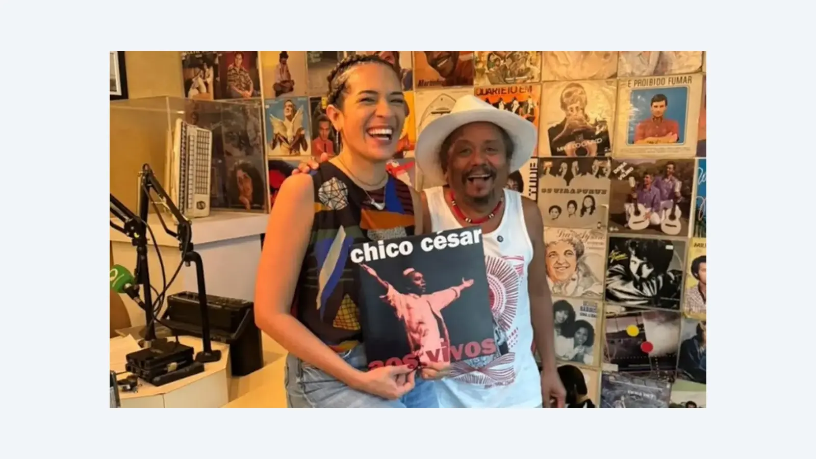 Festa do Disco estreia nova temporada com Chico César na Rádio Nacional