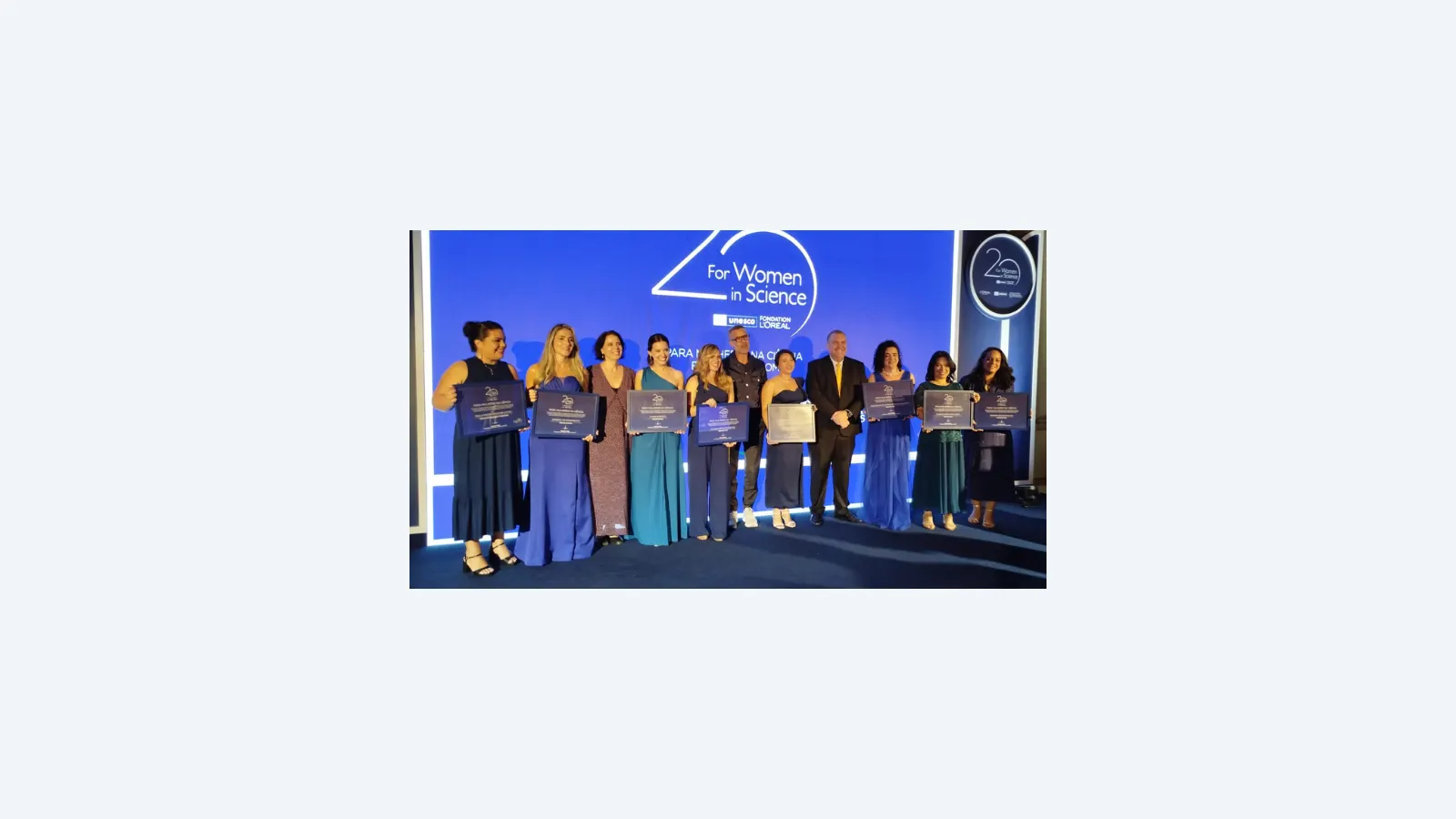 Cinco bolsistas da FAPESP vencem prêmio L'Oréal Mulheres na Ciência