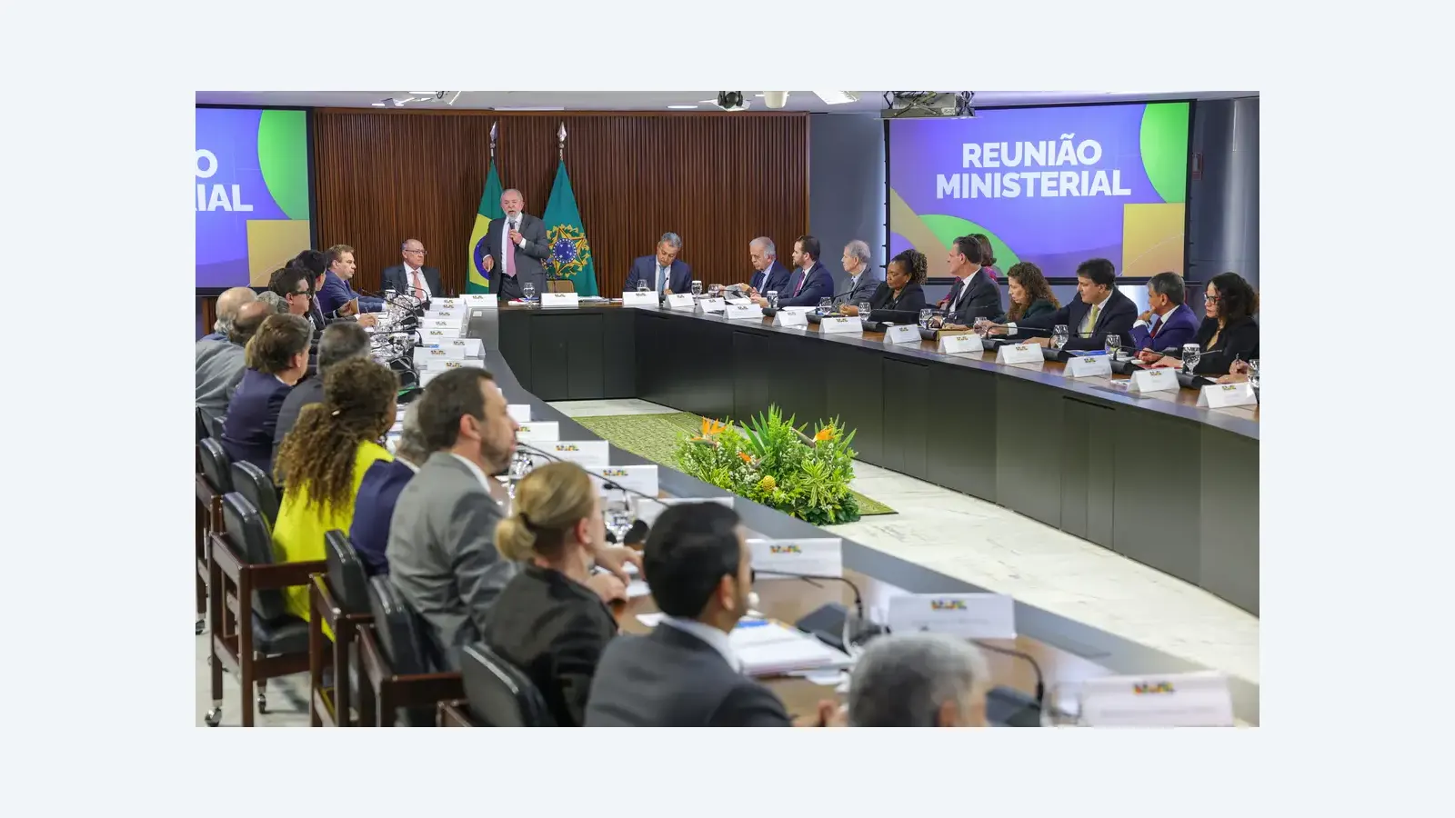 Ministros deixam cargos para disputar eleições em outubro de 2024
