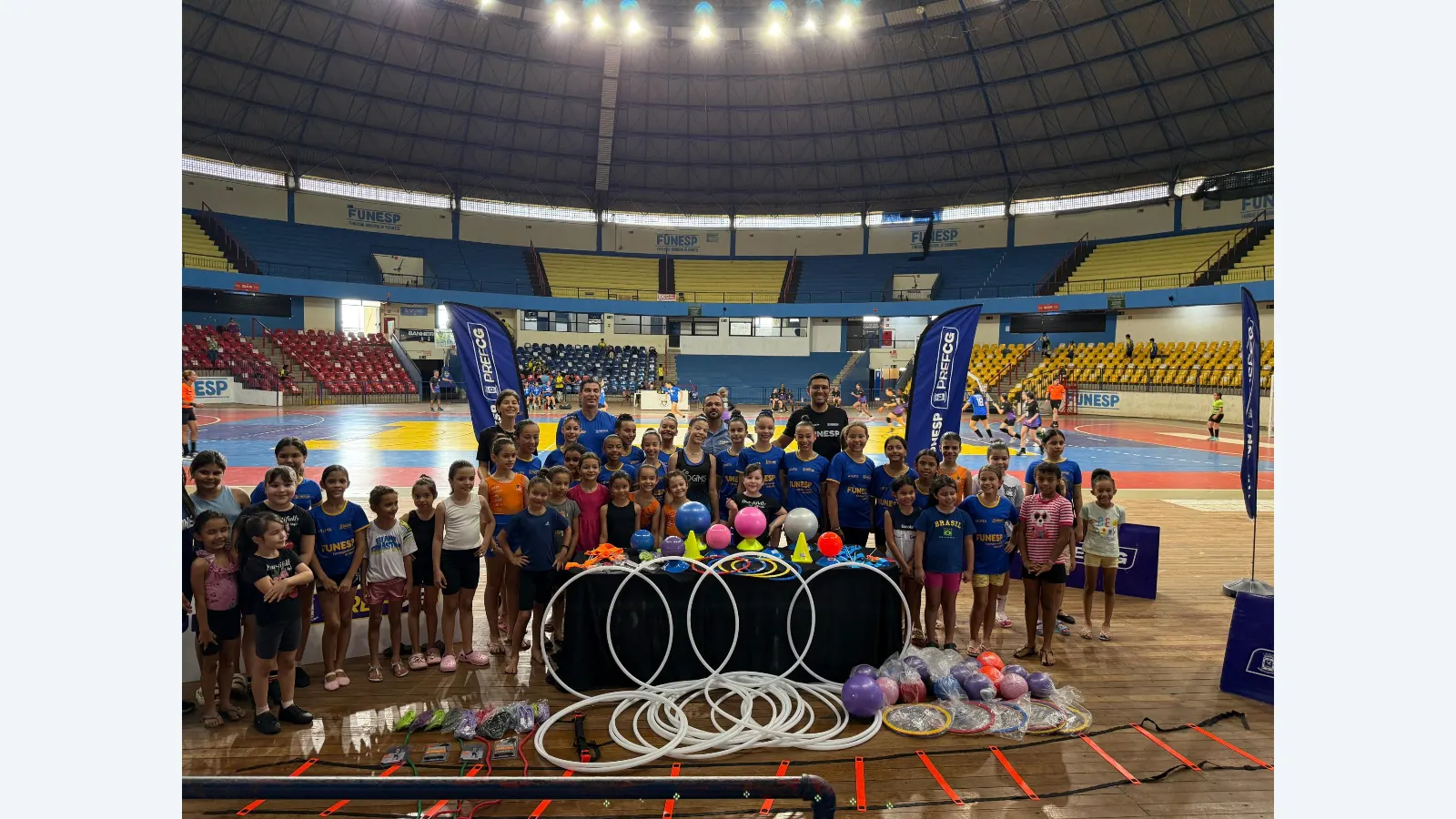 Funesp entrega novos materiais para aulas gratuitas de ginástica rítmica em Campo Grande