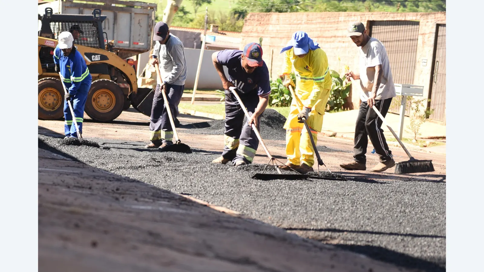 Campo Grande amplia frentes de tapa-buracos com novas empresas credenciadas