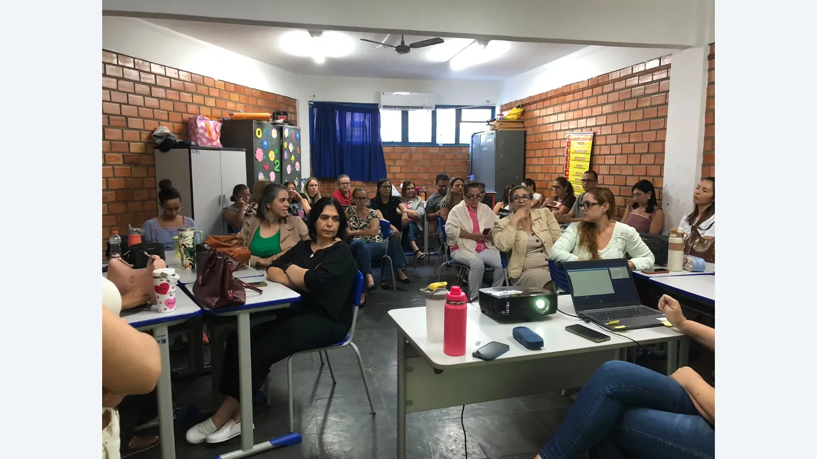 Campo Grande capacita 1,6 mil professores para ensino fundamental