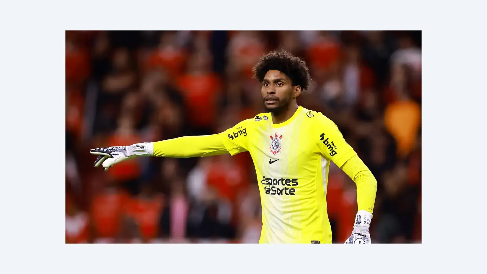 Hugo Souza é convocado para a seleção brasileira após corte de Alisson