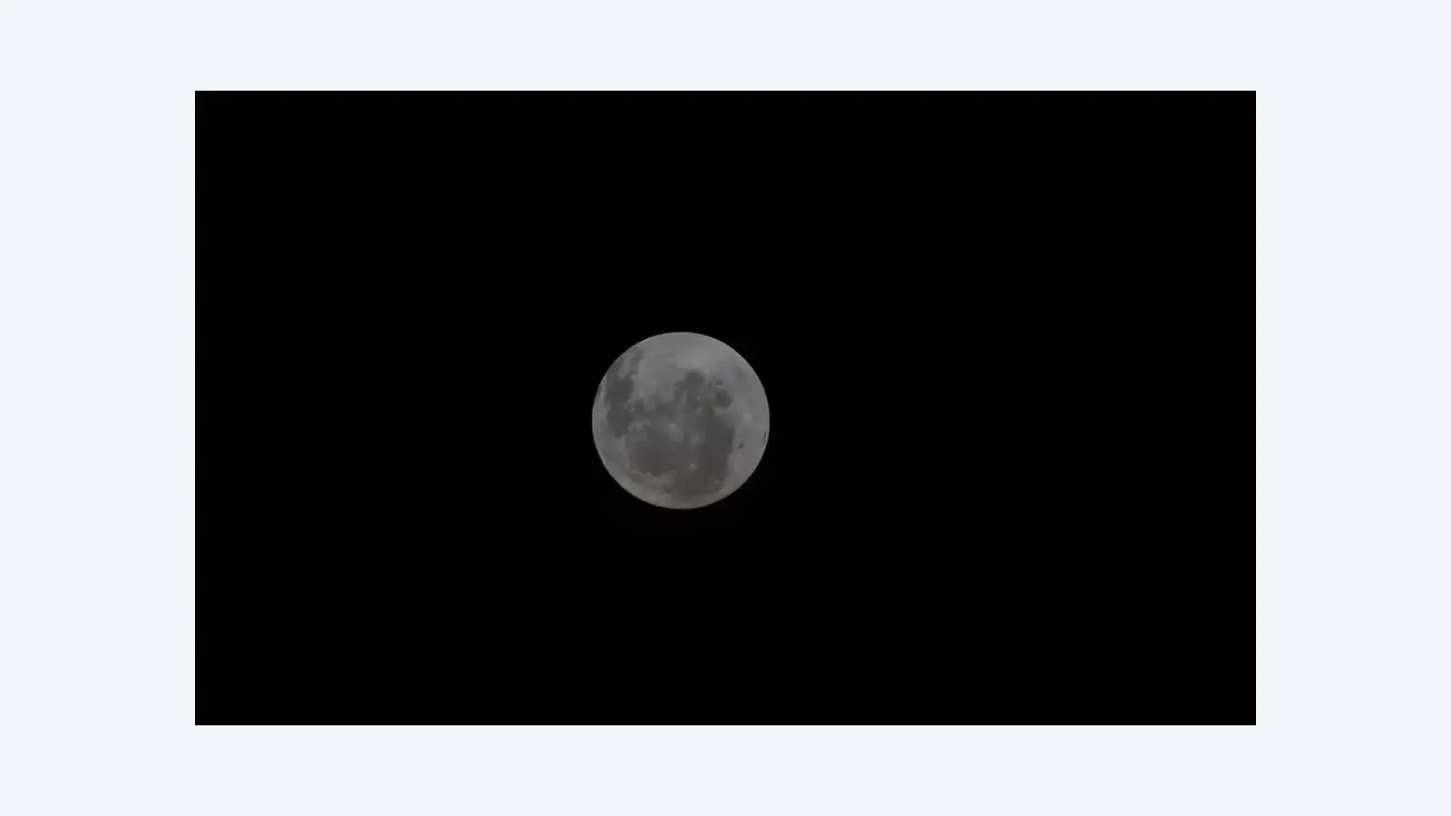 Nasa divulga foto inédita da Lua em missão Artemis 2