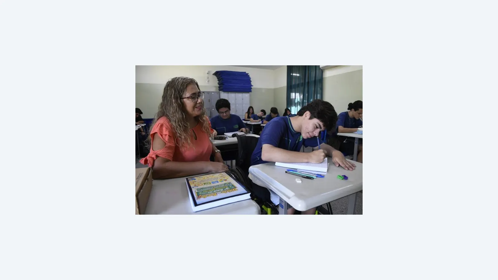 Aulão gratuito de Redação e Biologia para o Enem terá transmissão em MS neste sábado