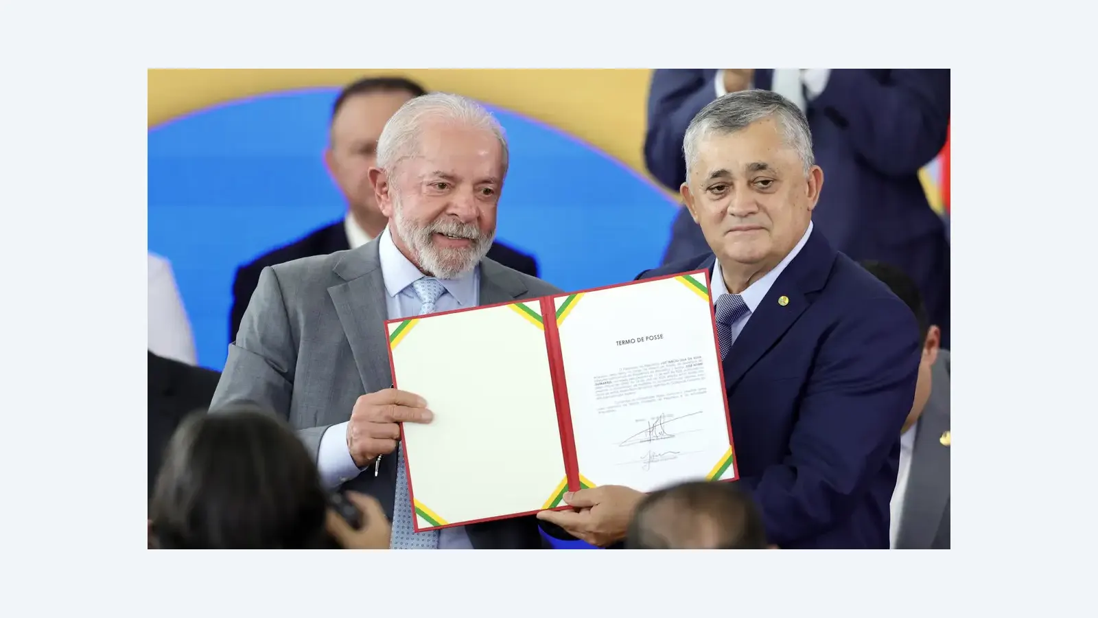 José Guimarães assume Secretaria de Relações Institucionais e destaca combate ao fascismo