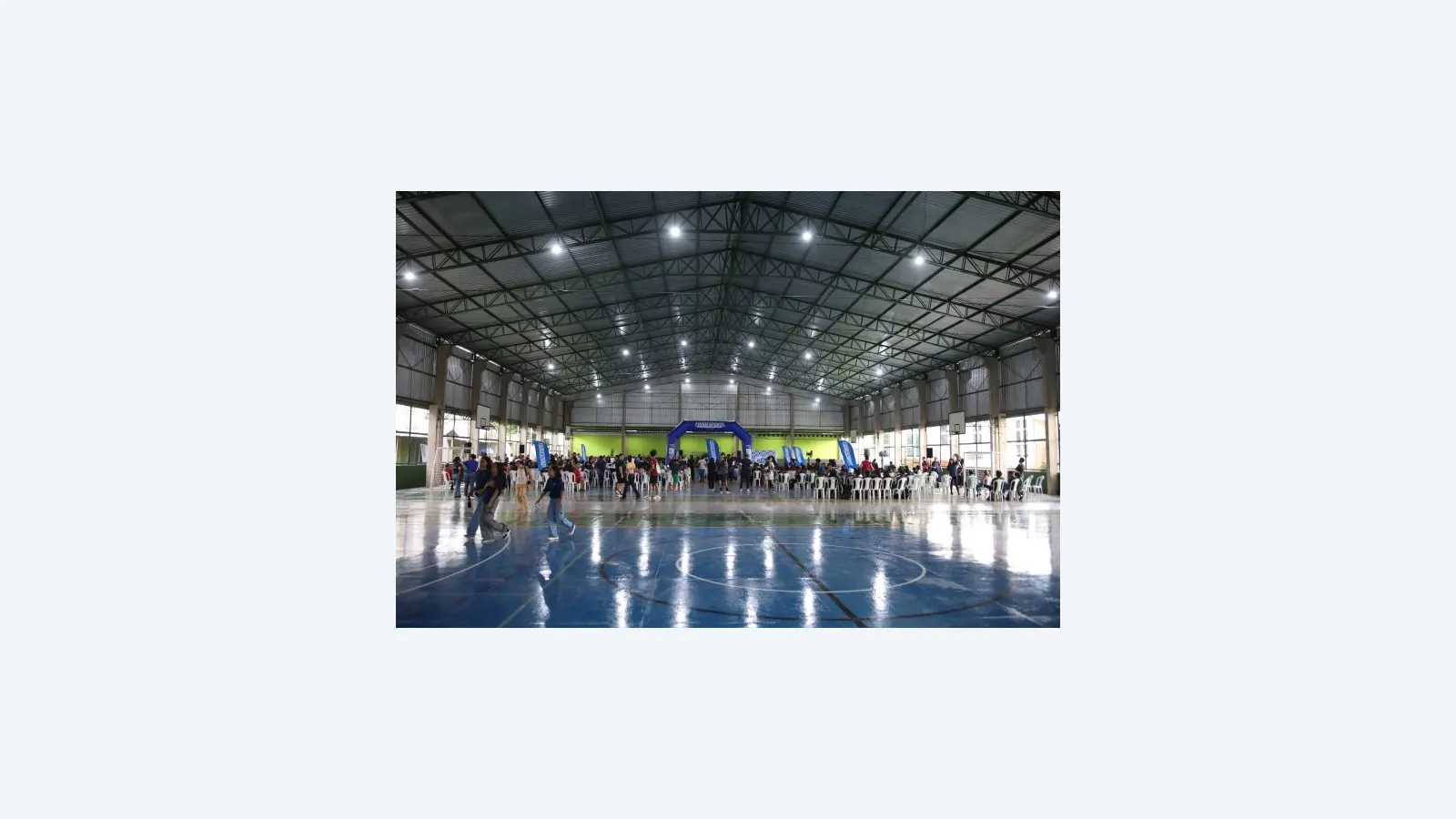Escola Rui Barbosa inaugura quadra poliesportiva em Campo Grande