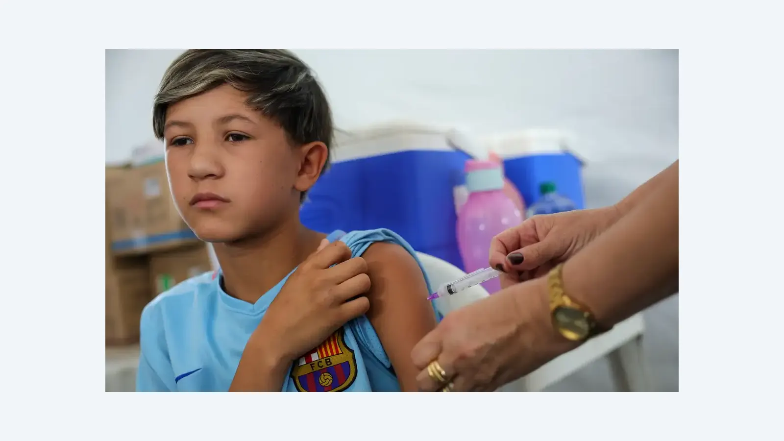 Vacinação contra HPV em meninos de São Paulo alcança 74% em 2025