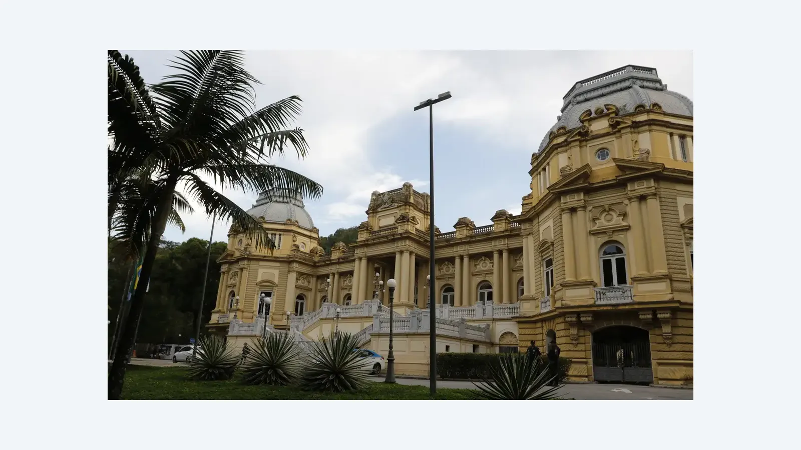 STF forma maioria pró-eleições indiretas para governo do Rio de Janeiro