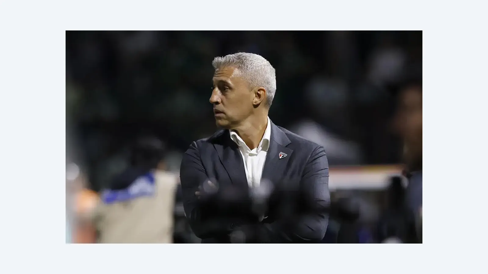 São Paulo anuncia saída do técnico Hernán Crespo em 2026