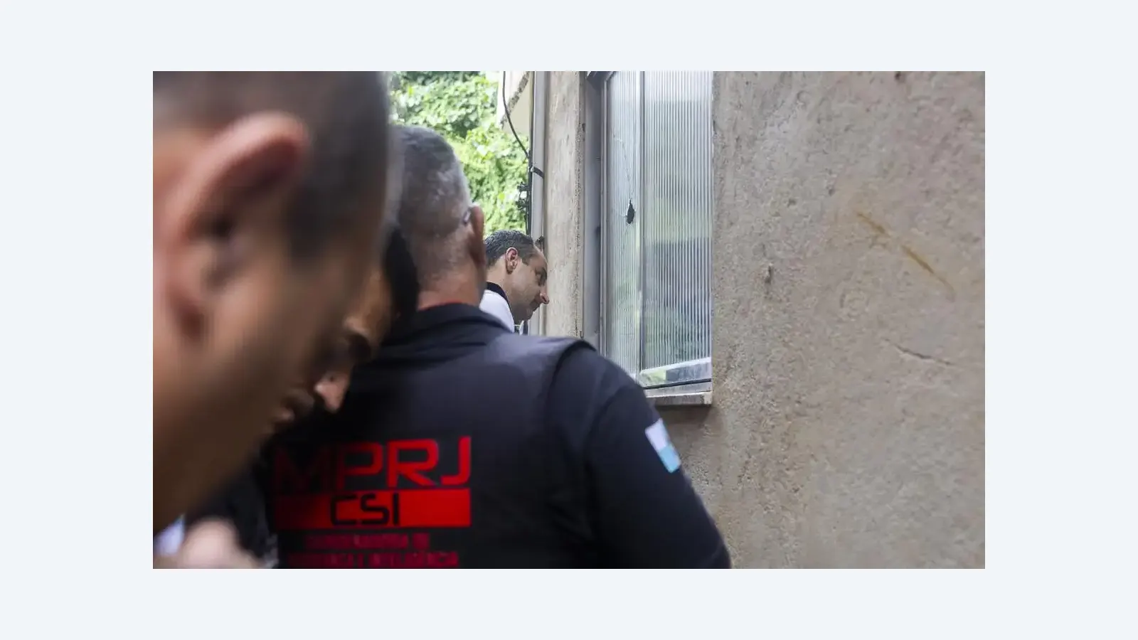 Casa de morador morto em ação do Bope é periciada no RJ