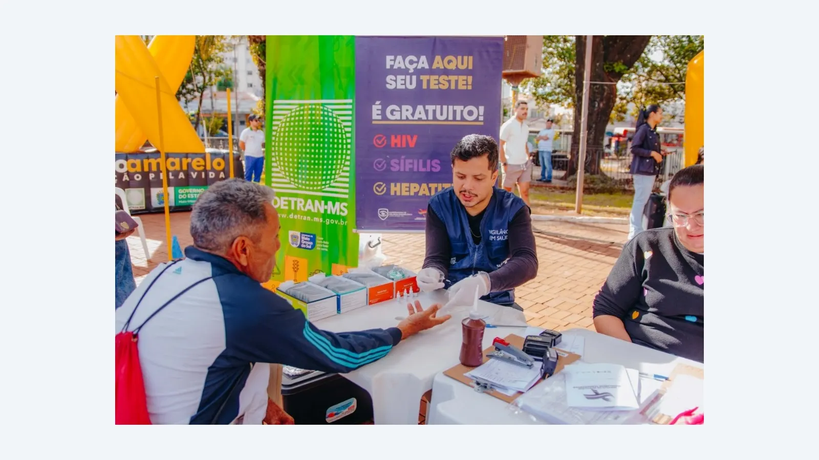 Saúde na Pista: Ação oferece cuidados a motoentregadores em Campo Grande