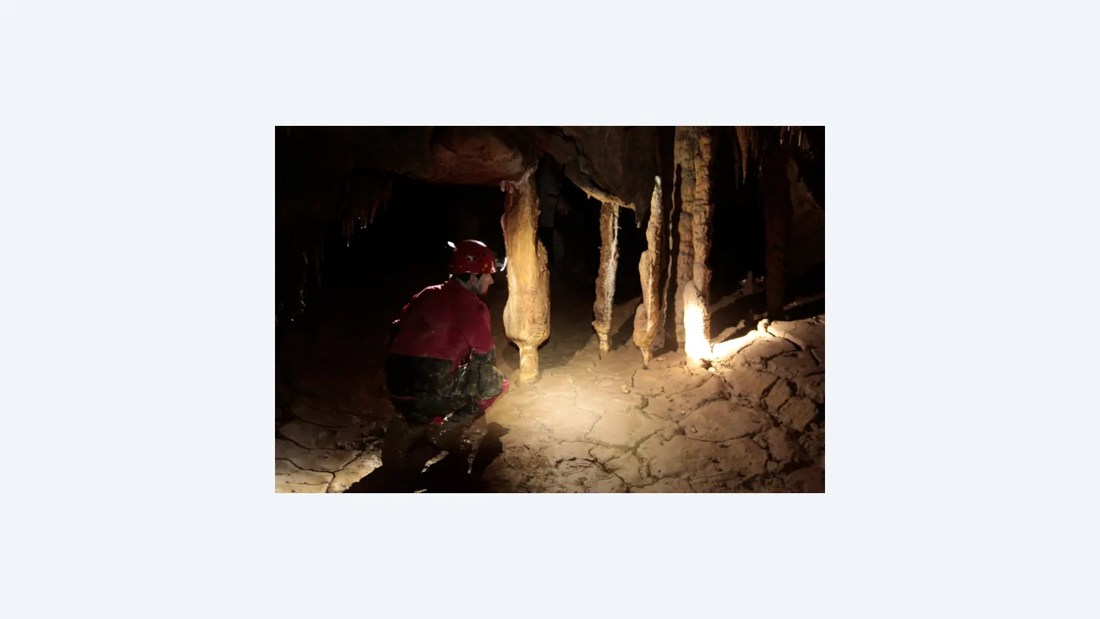 Caverna no Paraná revela conexão entre Antártida e chuvas extremas no Sul do Brasil
