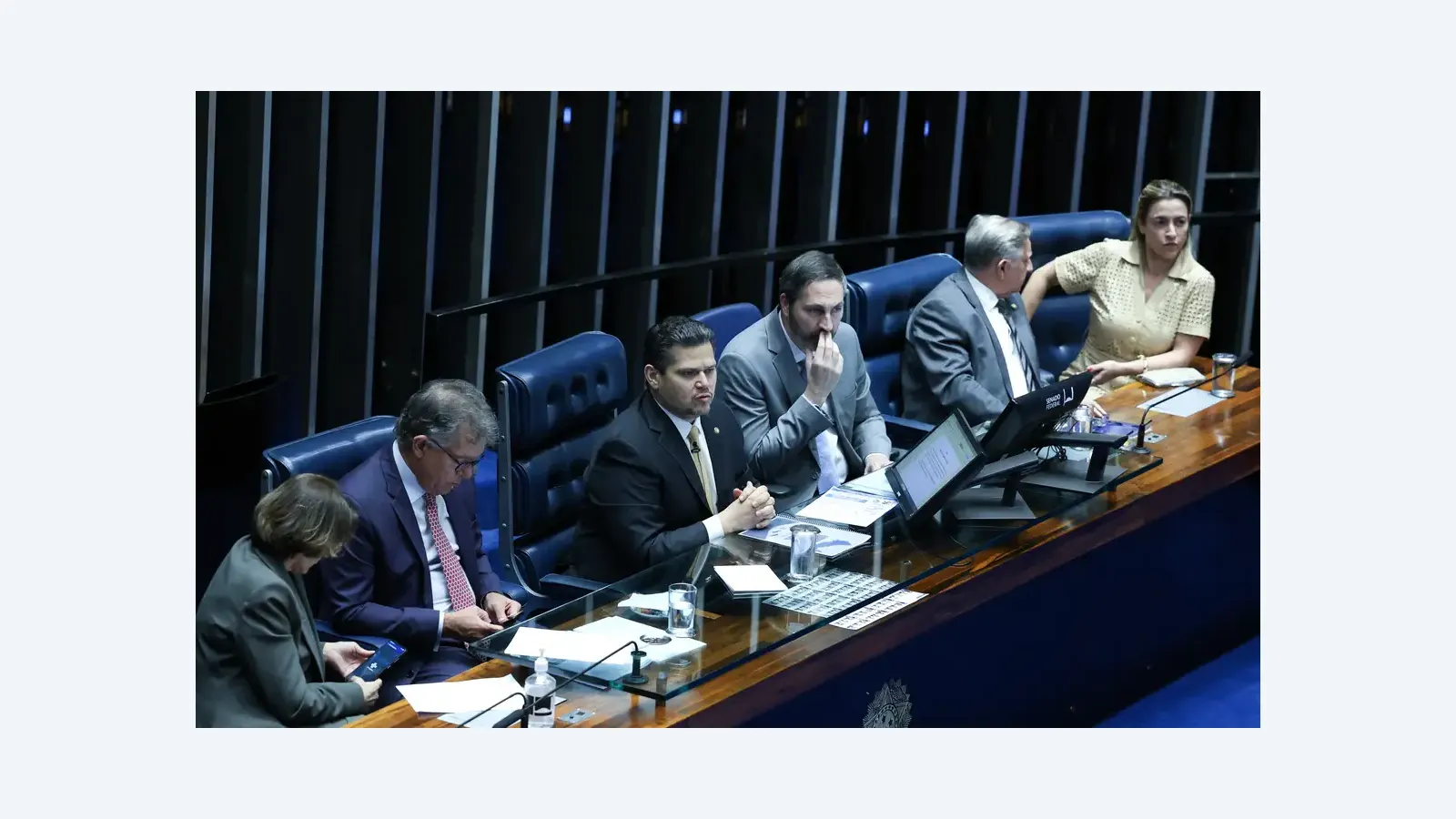 Senado reconhece estágio como experiência profissional para jovens