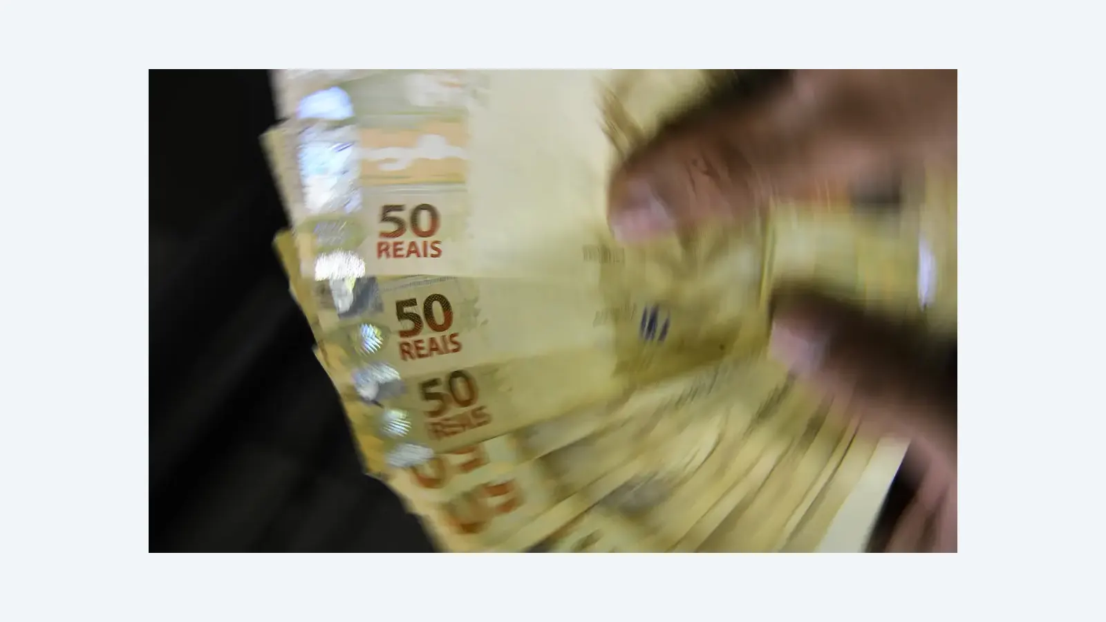 Receita paga lote da malha fina do Imposto de Renda com R$ 300 milhões