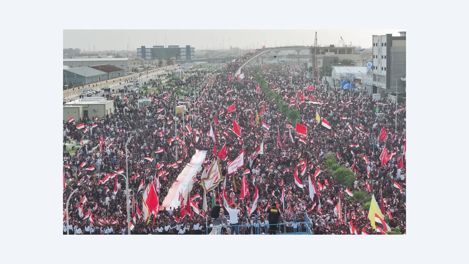 Irã reúne multidões em homenagem ao 40º dia da morte do líder Khamenei