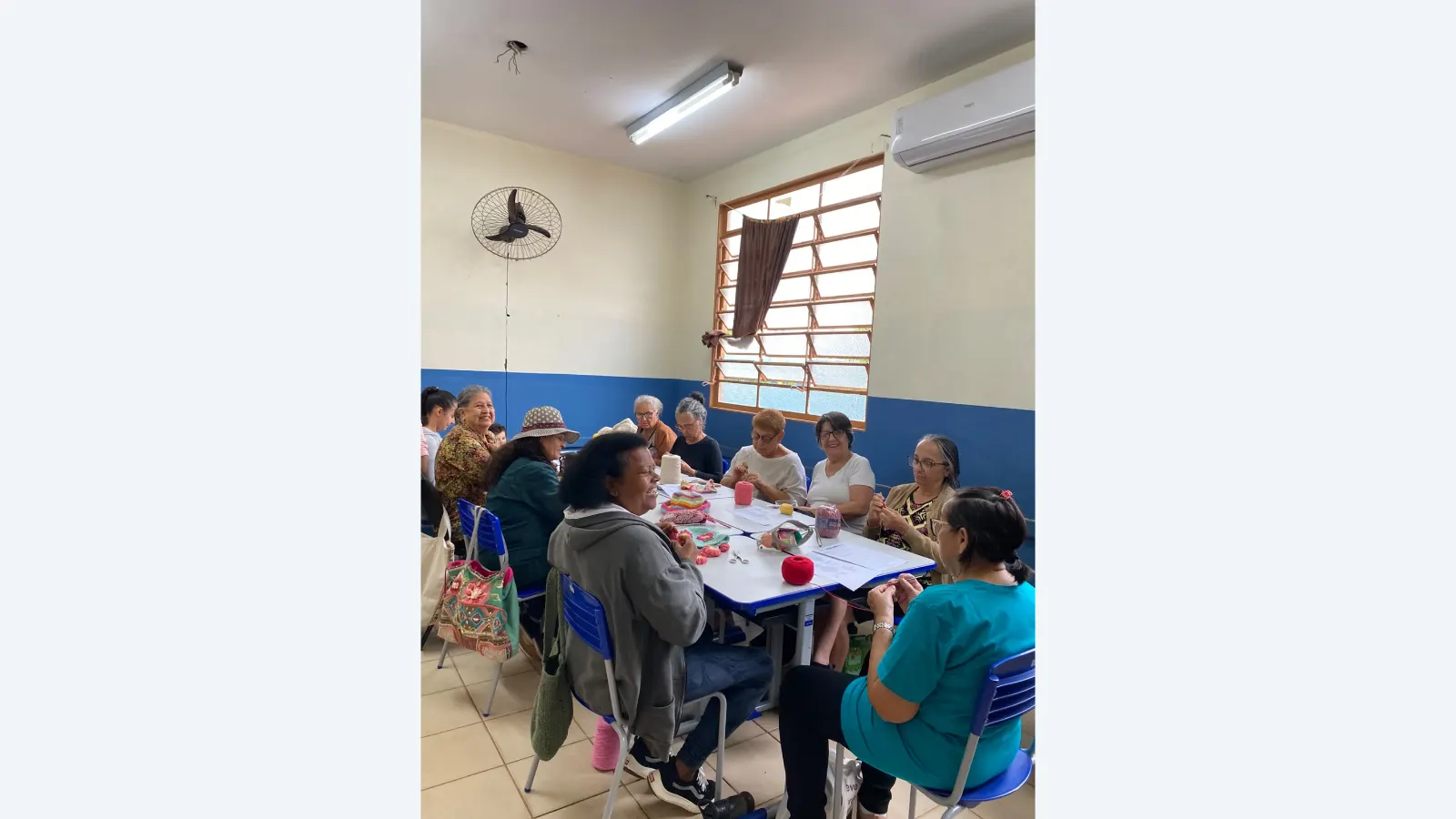 Curso de Crochê Capacita 14 Mulheres e Promove Empoderamento no Estrela Dalva