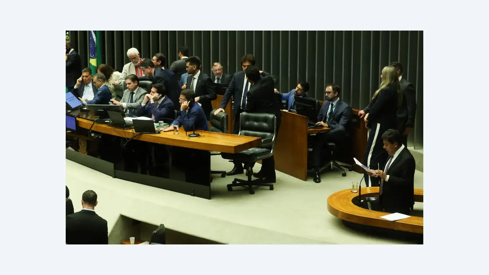 Câmara aprova PEC da Segurança Pública em segundo turno com ampla maioria