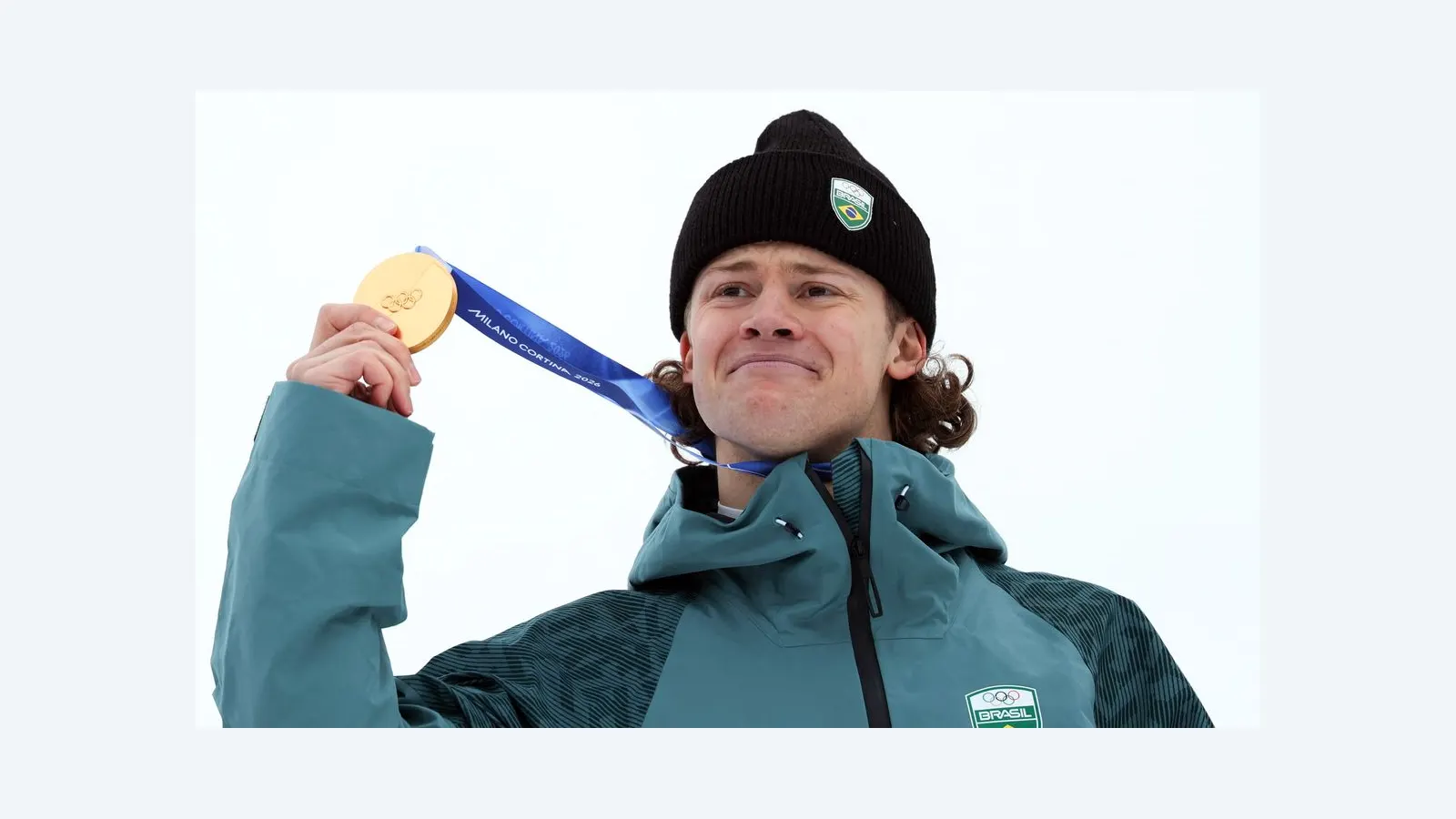 Lucas Pinheiro conquista ouro inédito para o Brasil no esqui olímpico