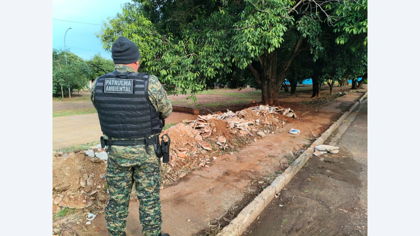 Campo Grande combate descarte irregular de resíduos em áreas públicas