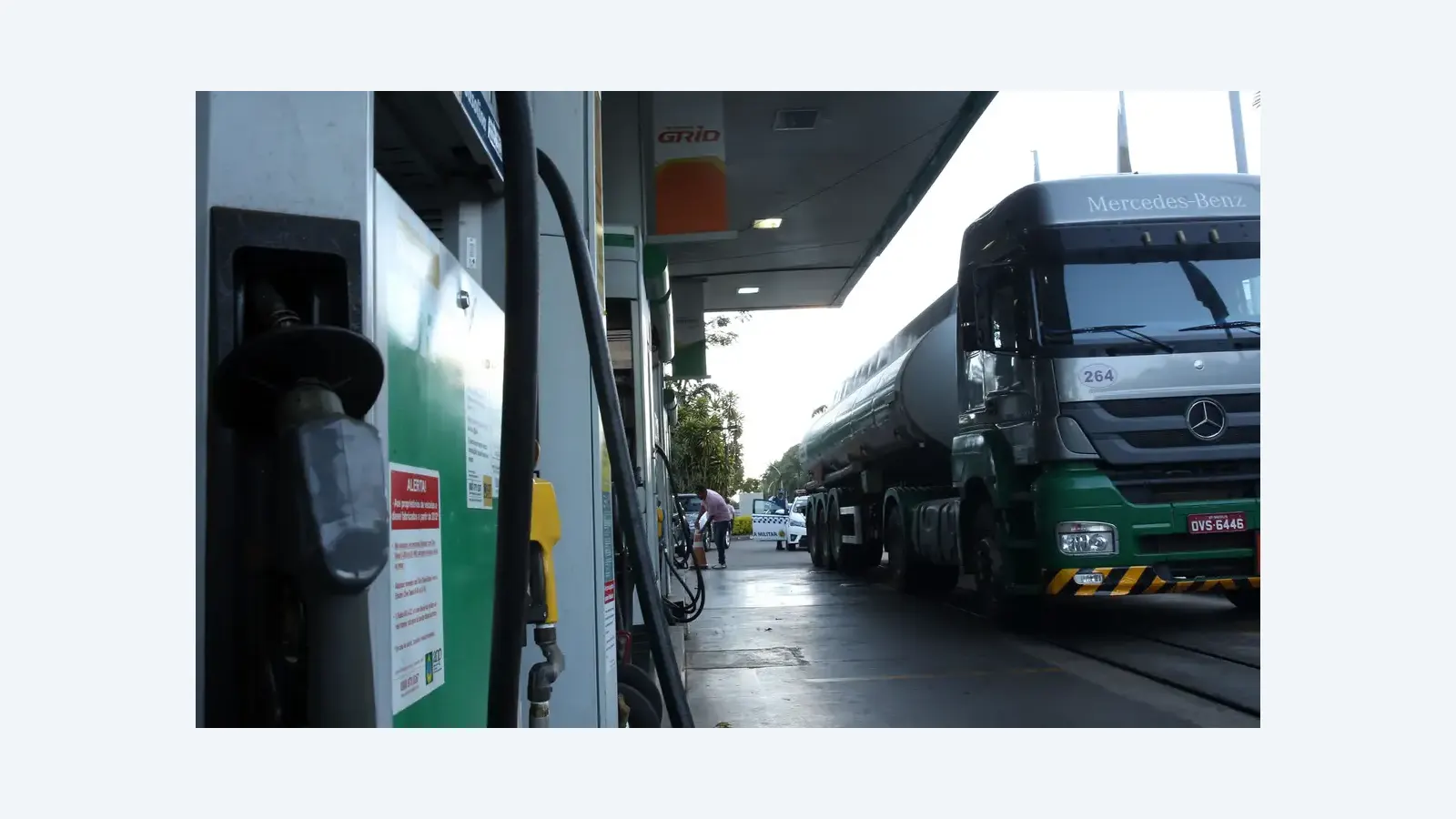 Governo anuncia subsídio de R$ 1,20 no diesel para conter alta