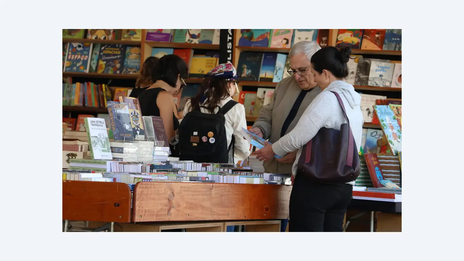 Consumo de livros cresce para 18% da população brasileira em 2025