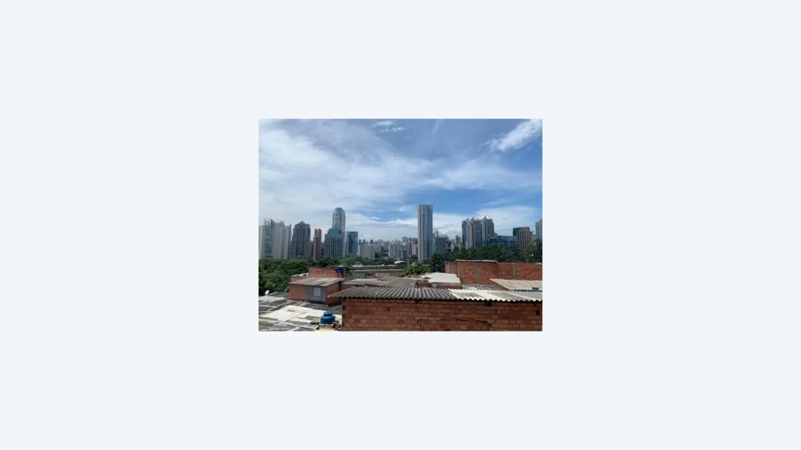 Desindustrialização e Políticas Públicas Transformam Urbanização no Brasil