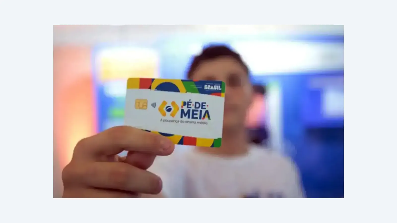 MEC libera incentivos do Pé-de-Meia para estudantes nascidos em setembro e outubro